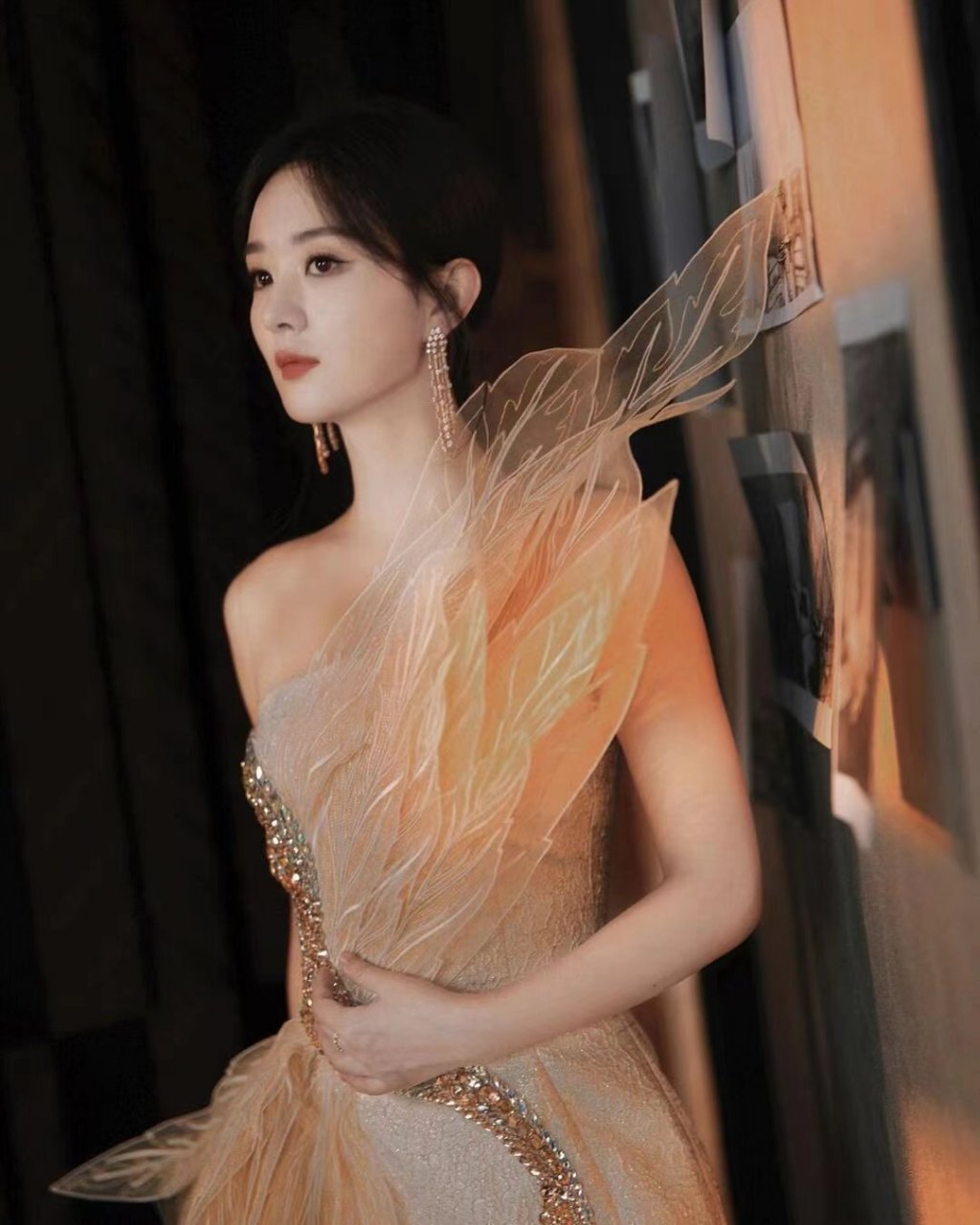 赵丽颖把美都交给连衣裙了吧?妥妥仙气飘飘的碧苍王沈璃