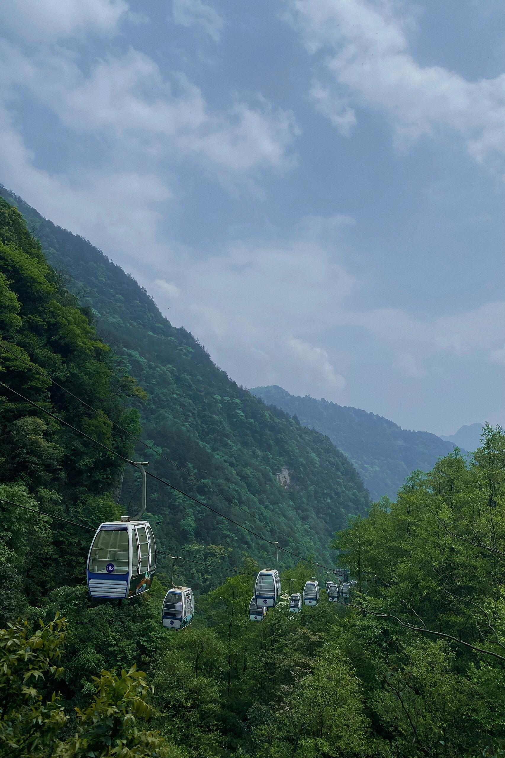 万盛黑山谷景区图片