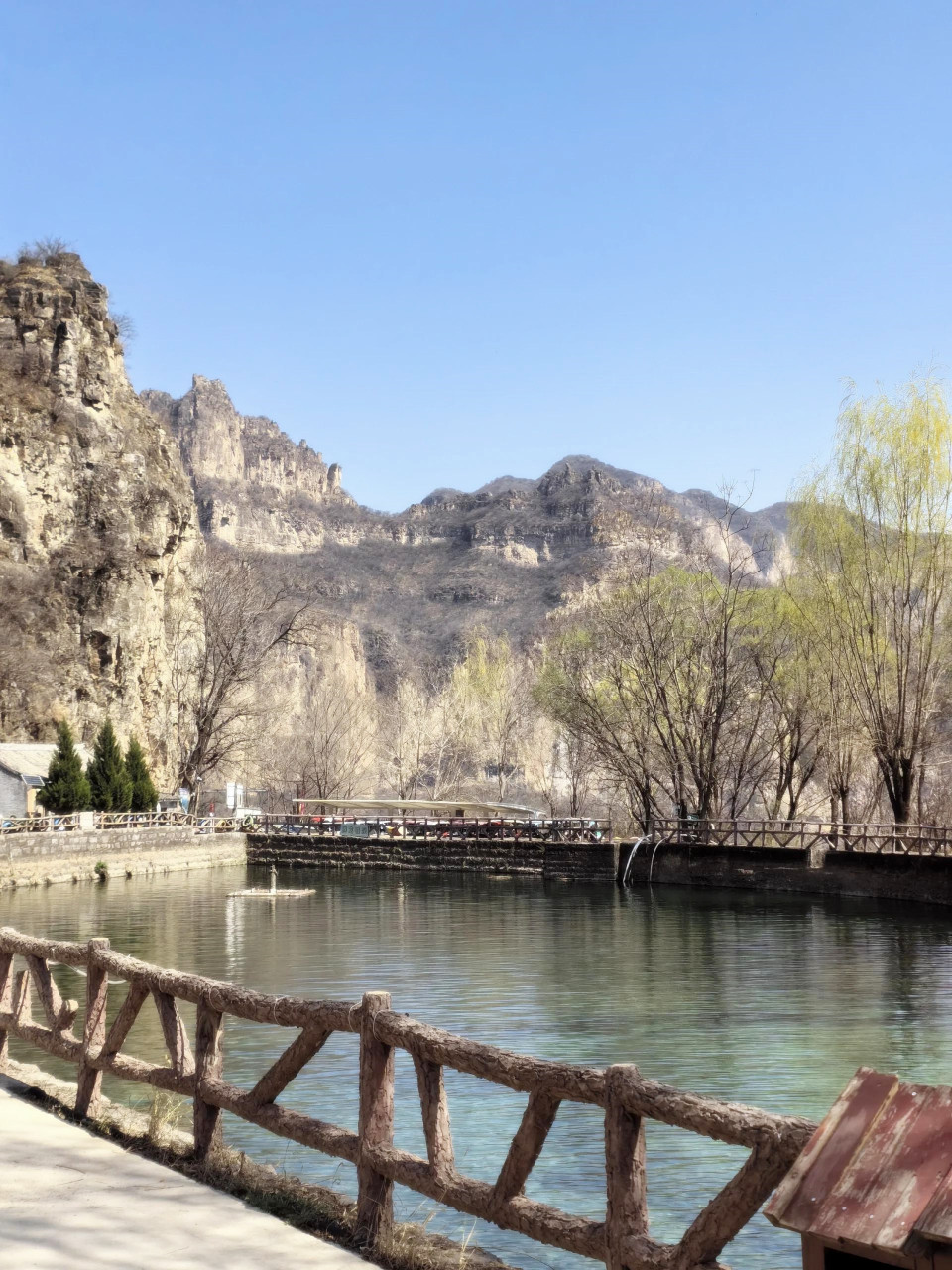 附近的旅游景点一日游图片