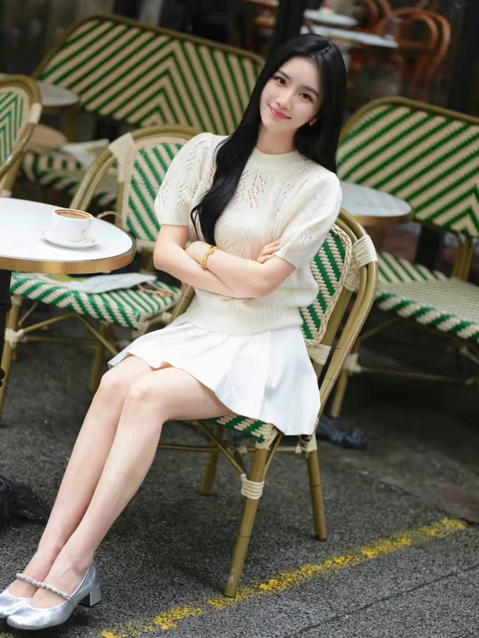 优雅精致的女人,不仅仅是一种外在的形象,更是一种内在的气质和修养.