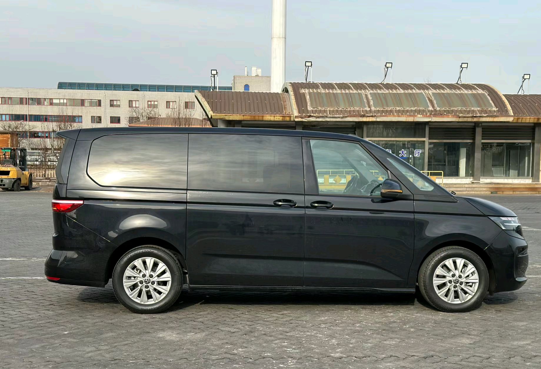 大众迈特威t7抵达国内港口