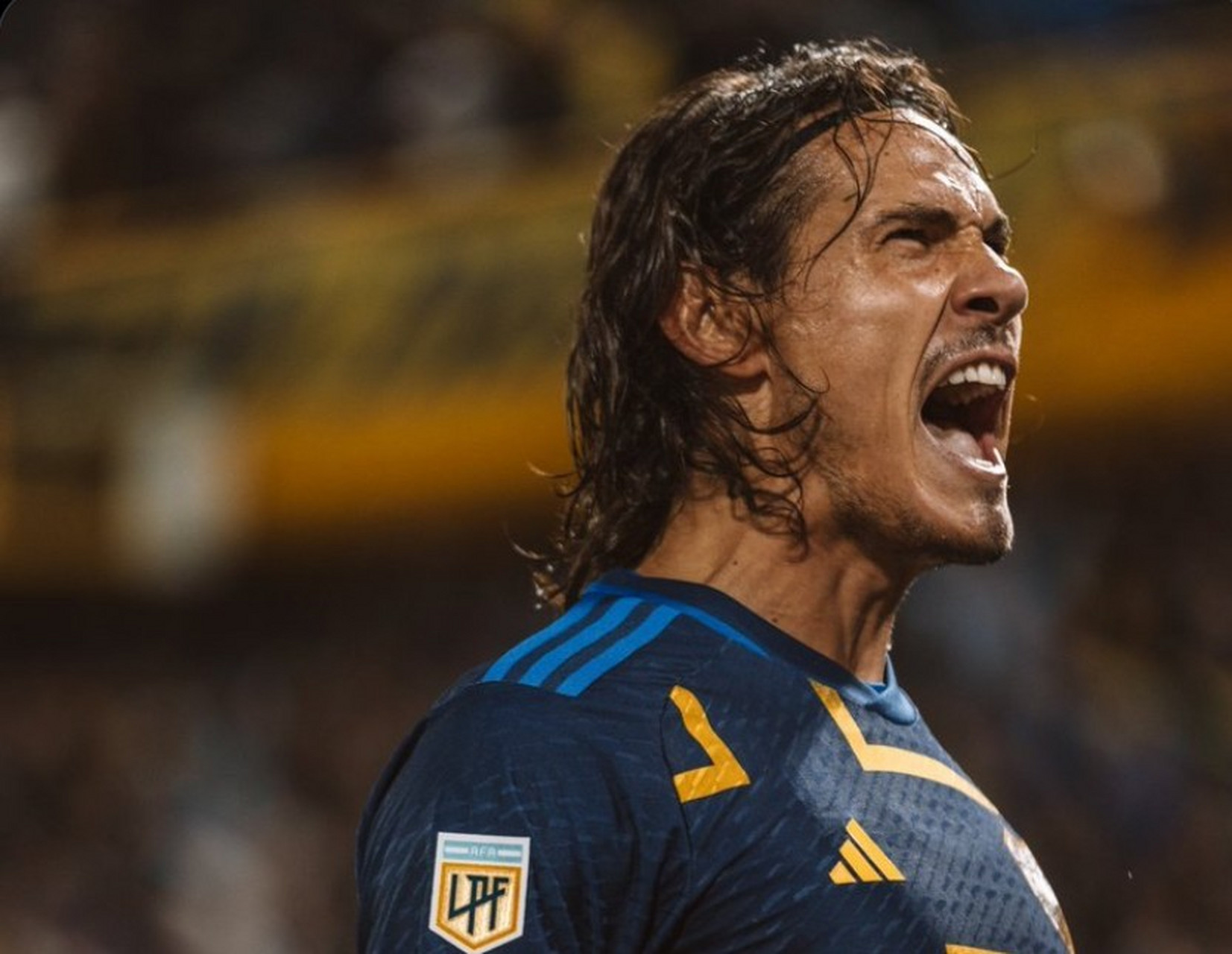 乌拉圭传奇卡瓦尼37岁仍不减当年!