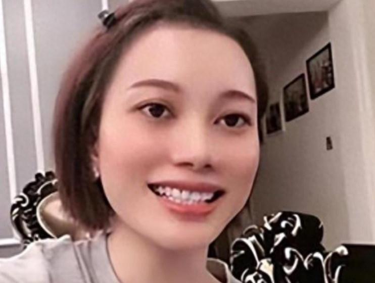 这个分享自己日常的宝妈本名张荣荣,1986年出生于广东揭阳一个普通