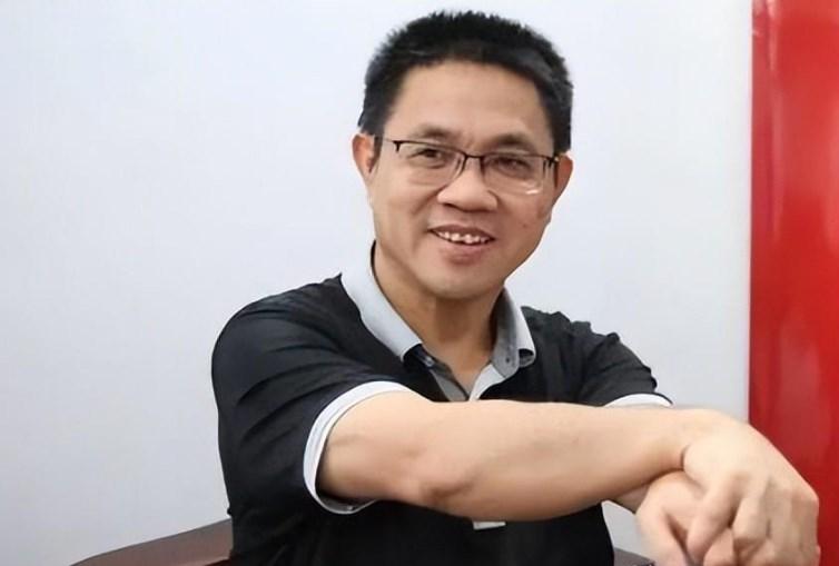 回顾"北大才子"陈生:3年分红11亿,无偿送258套别墅却