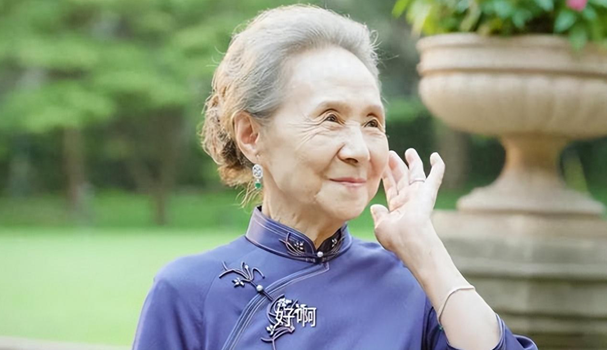 86岁国民奶奶吴彦姝:头发花白却有一颗少女心,用一生诠释哲理