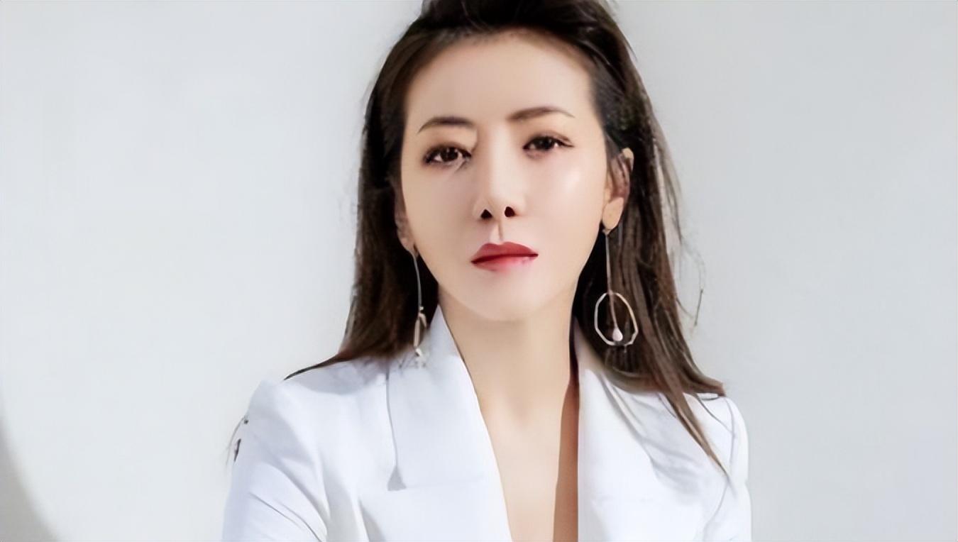 我也是这么觉得,但看到陈紫函和戴向宇,感觉他们好像很幸福的样子.