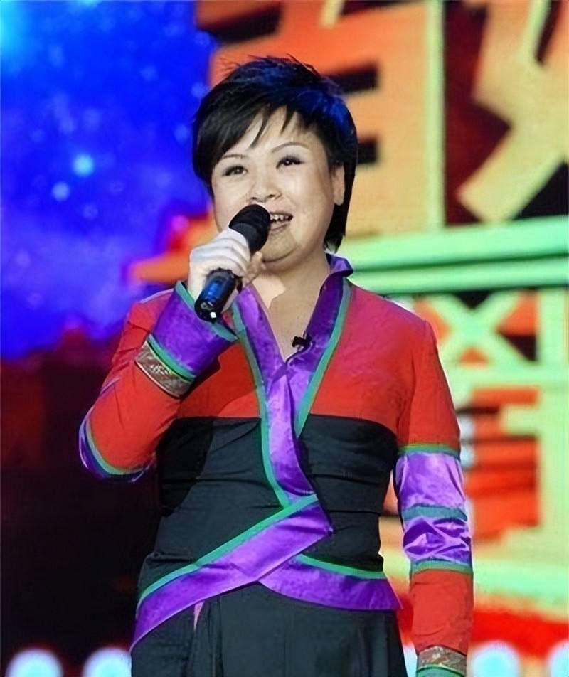 回顾山路十八弯的李琼:曾把青歌赛逼到改规则,为何在巅峰时消失