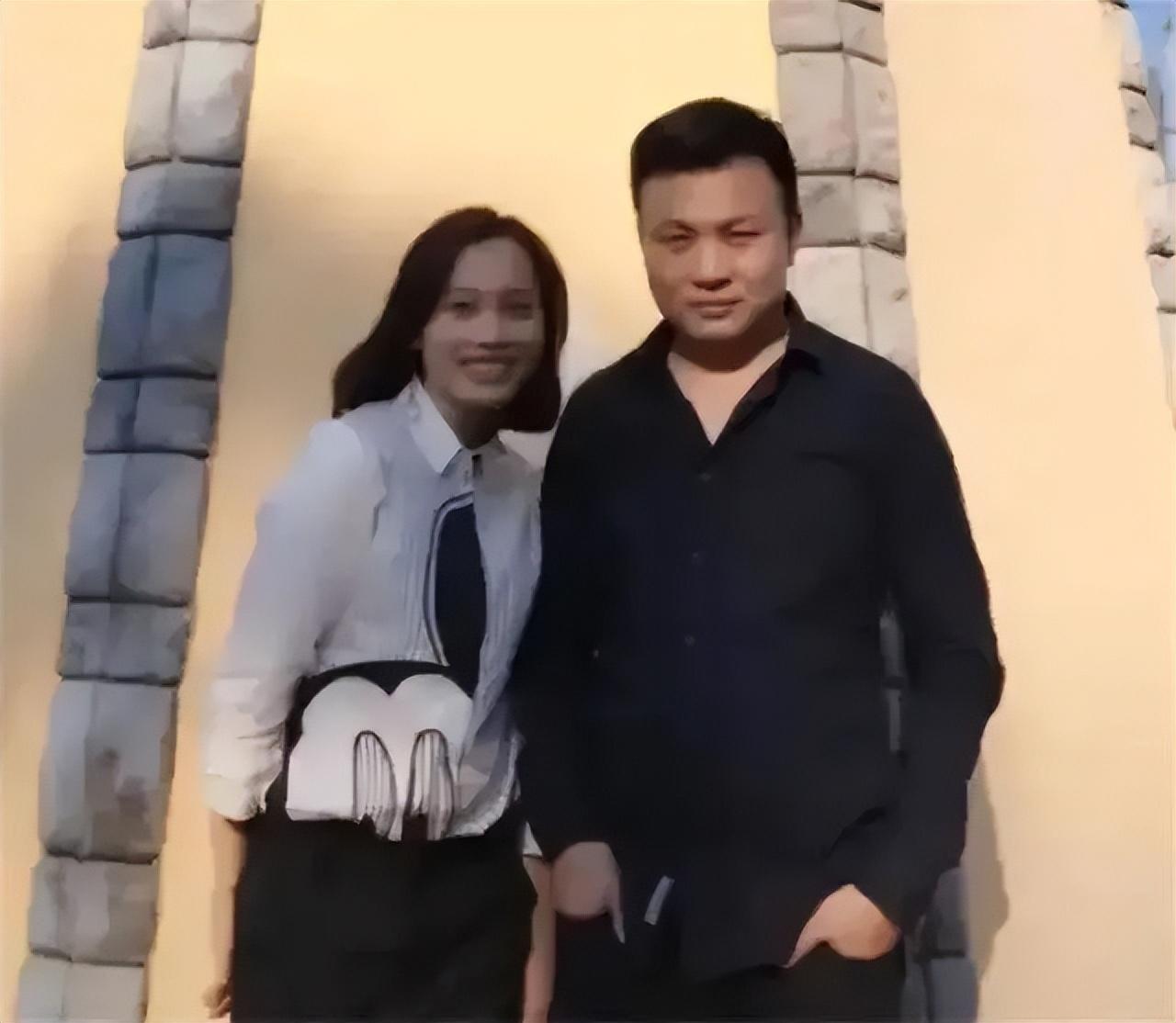 最后在丈夫的一再坚持下,再加上张荣荣诚恳的态度和表现上,丈夫的家人