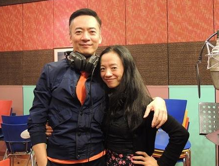 回顾被称"声音贵族",曾一夜之间父母双双遇害,次日登台含泪歌唱