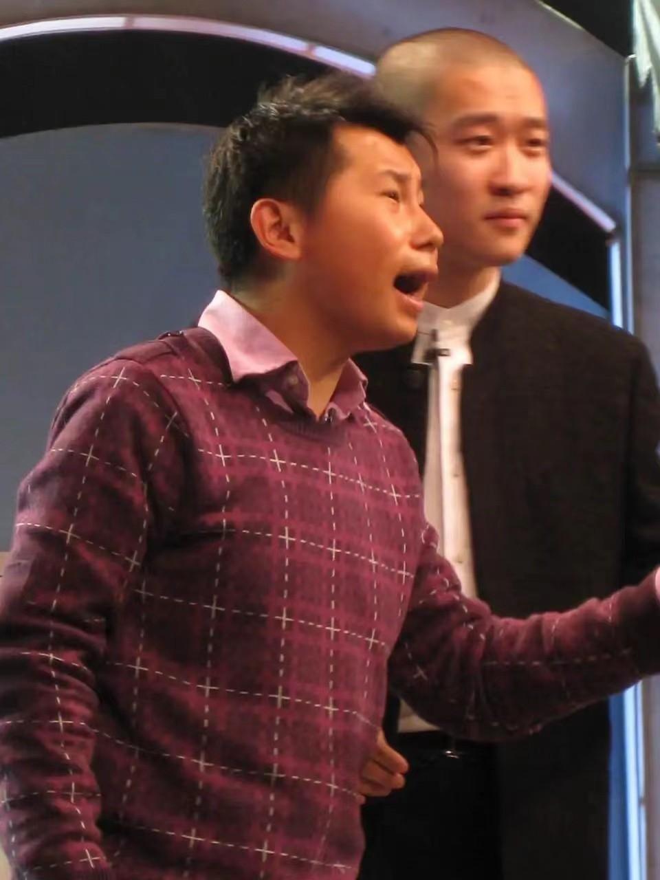 回顾:何云伟,终究为自己的"两面三刀"付出了代价