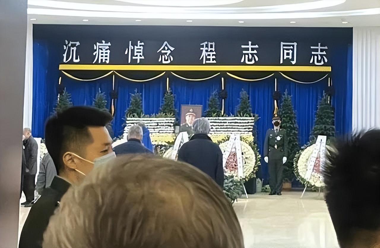 回顾歌唱家王秀芬:为程志病逝心痛,与大5岁播音员丈夫相爱一生