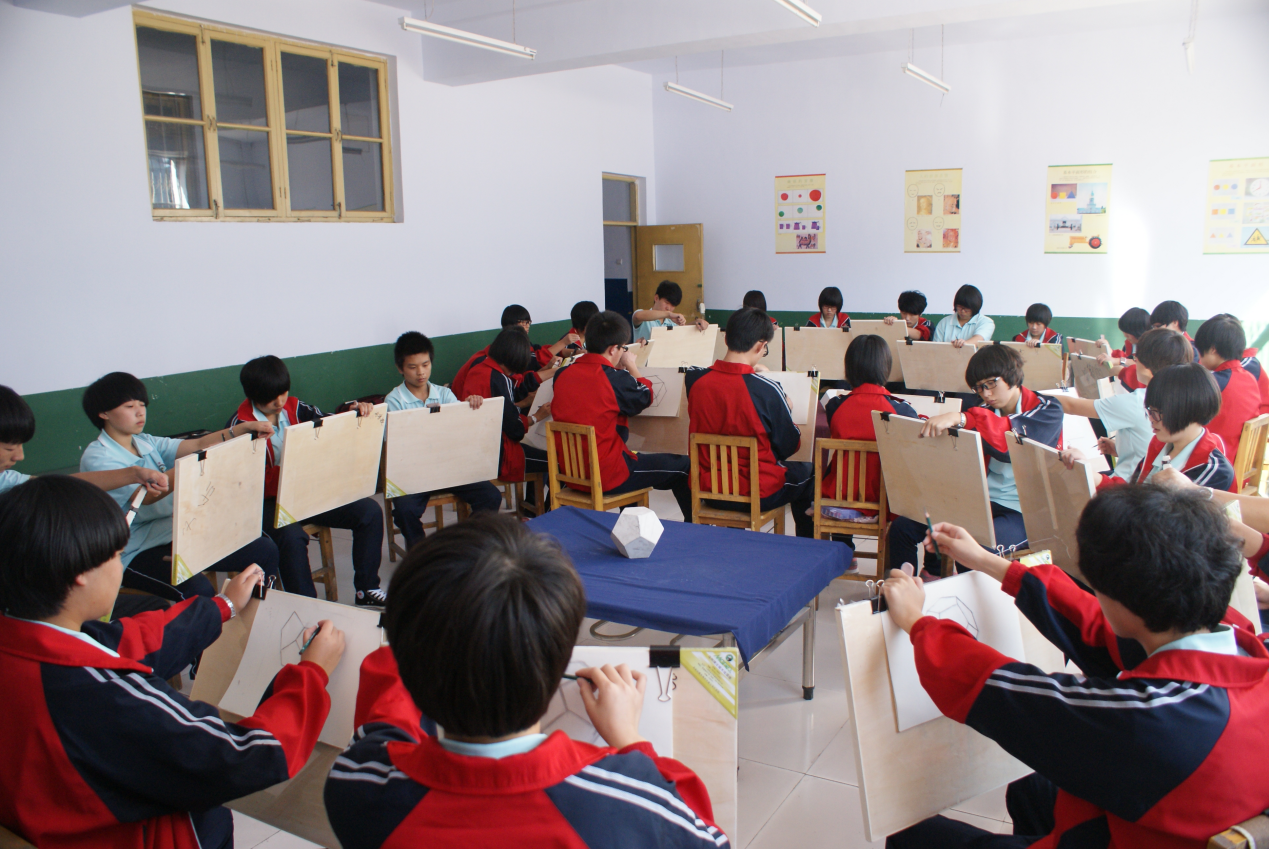 河北承德县六沟高中被河北省教育厅认定为河北省示范性普通高中