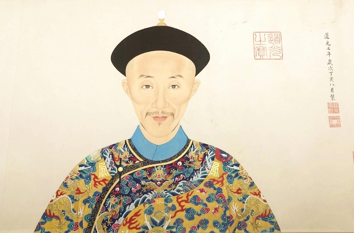 已经39岁,选秀上来的新晋妃嫔自然与他有着不小的年龄差,少则二十多岁