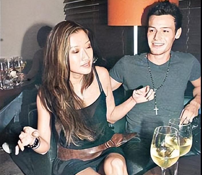 回顾谢婷婷:父亲谢贤,哥哥谢霆锋,未婚生女,一年换7个男友