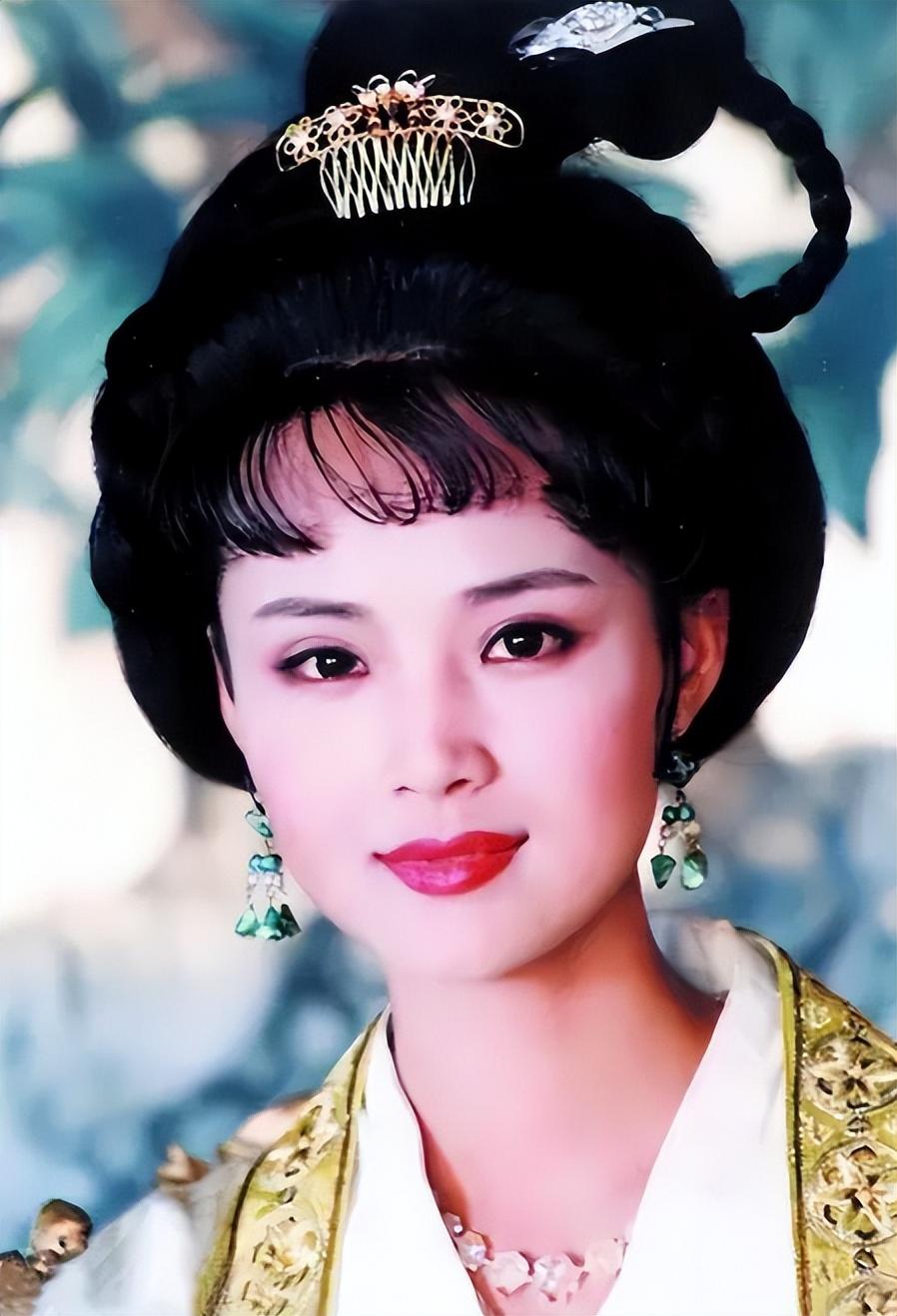 茹萍也是一名演员出演过电视剧《武则天》里面的上官婉儿