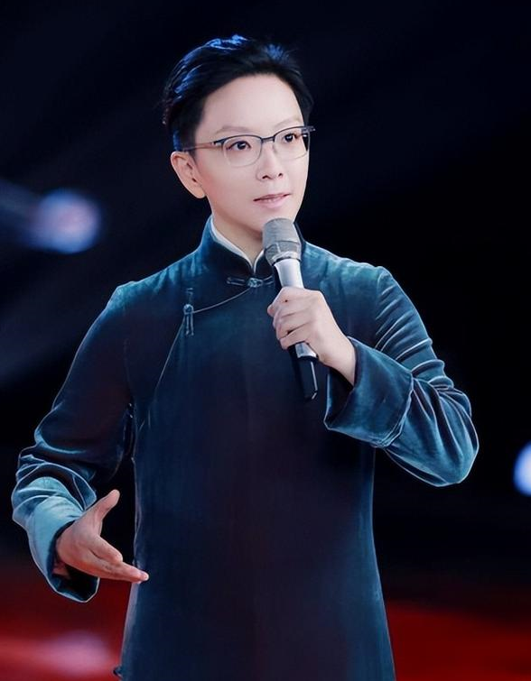 京剧女老生王珮瑜:艺路辗转绽芳华,诠释戏曲精魂