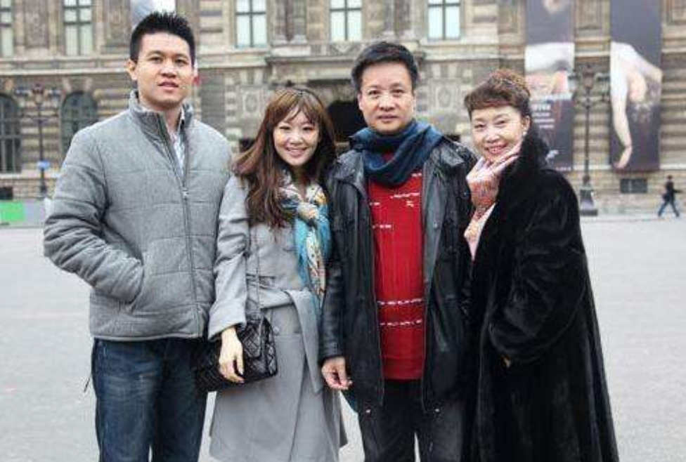 回顾阎维文女儿阎晶晶:在恩爱环境长大,爸爸是我找男朋友的标准