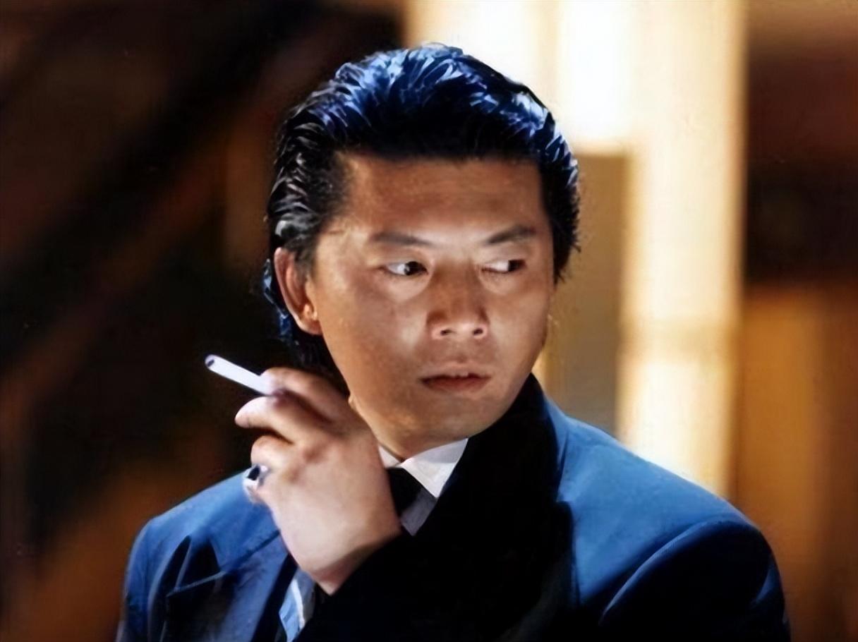 盘点见不到香港8位反派演员,以为他们退圈享福,其实已悄然离逝