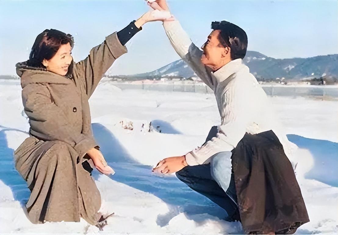 回顾王玲:嫁给二婚离异的高曙光,在他52岁时圆了他生儿子的美梦