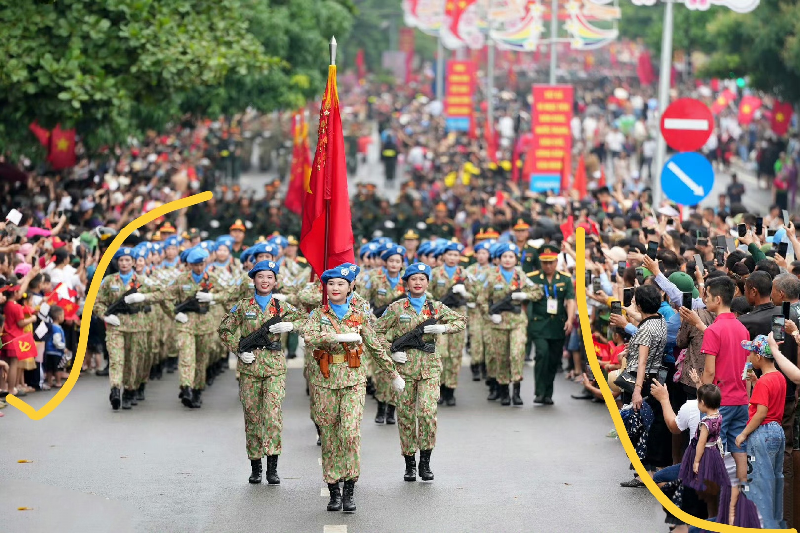 越南日前在河内举行了一次庆祝越南"奠边府战役"胜利70周年的阅兵