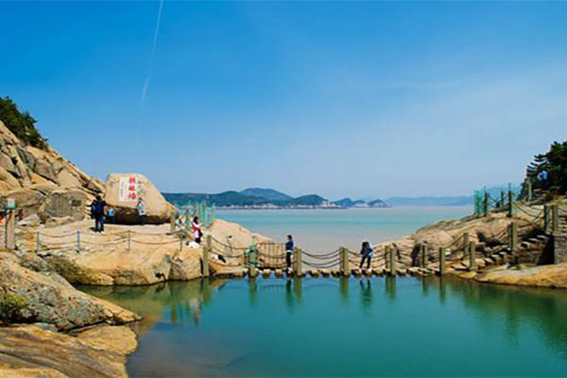 舟山桃花岛旅游攻略一日游  游玩路线: a线:上午沈家门接团,快艇赴