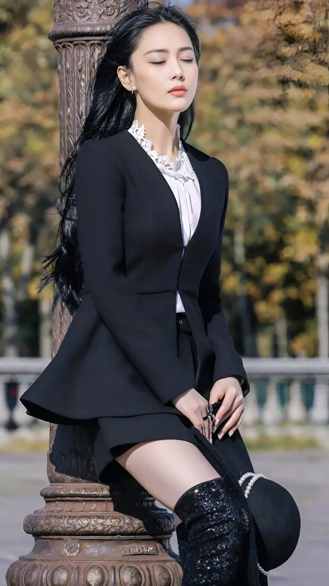 美女系列壁纸第618期-张馨予