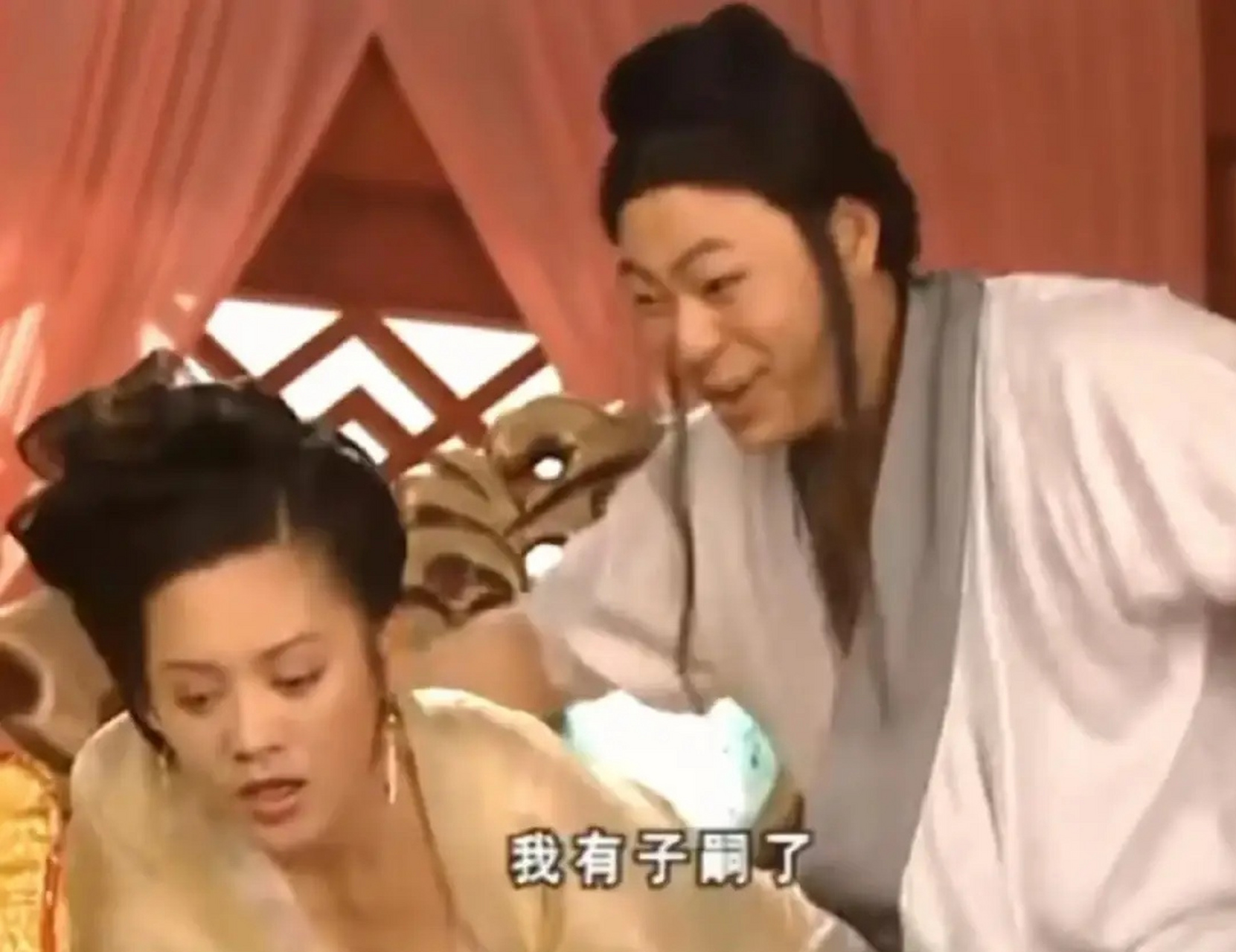 想不明白,高亚麟事件,为什么网友都在提他演过的嫪毐?