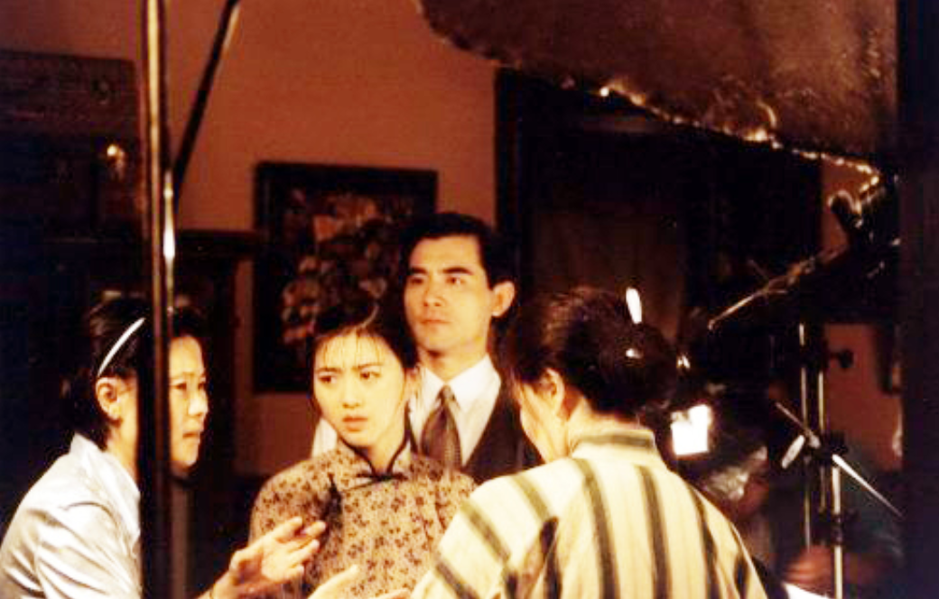 回顾田海蓉:丧母又丧夫,父亲瘫痪女儿年幼,凭一己之力扛起重担