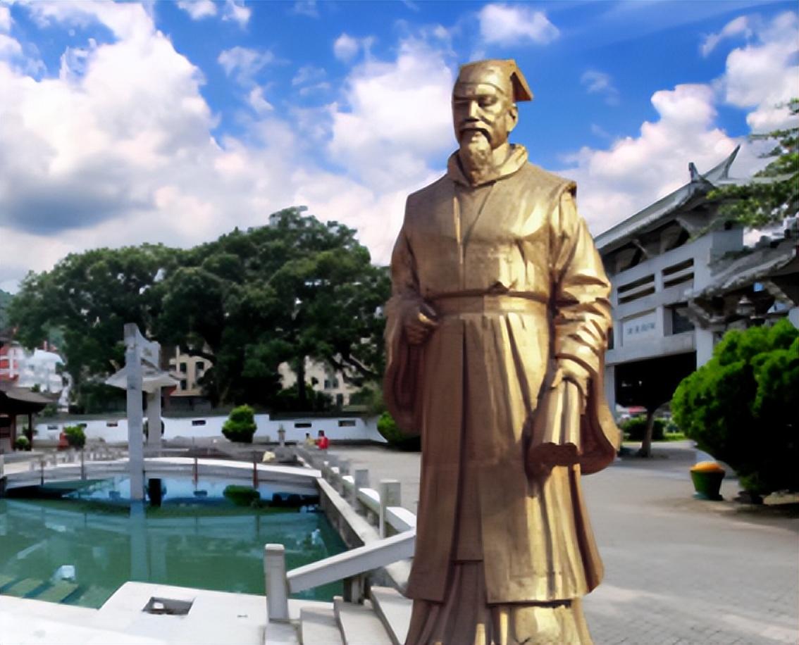 朱熹在乾道六年将原本葬于崇安五夫里西塔山的朱松迁葬到白水村鹅子峰