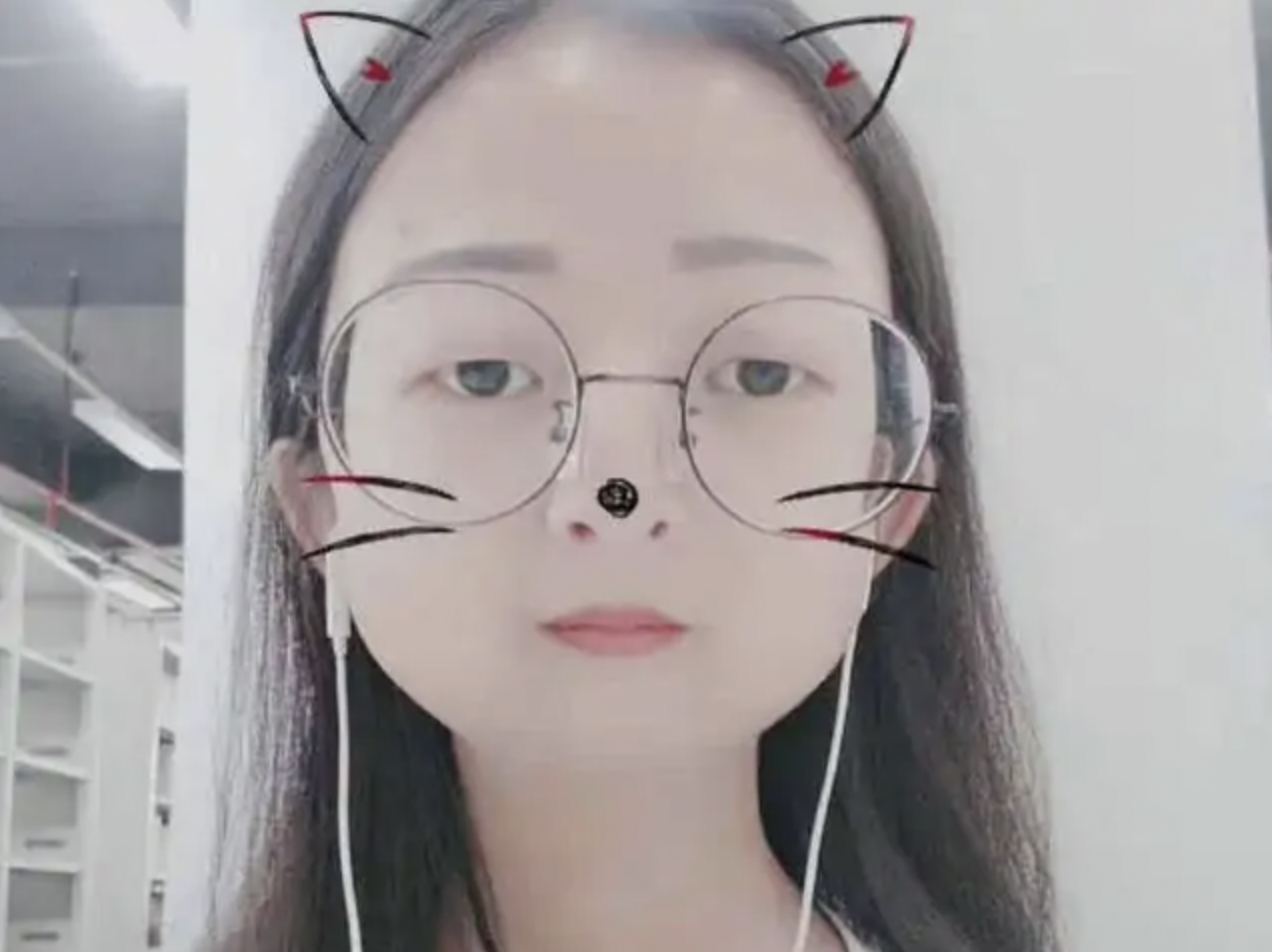 回顾:菲律宾16岁少女,突然变成60岁老太太,显得比母亲还老,为啥