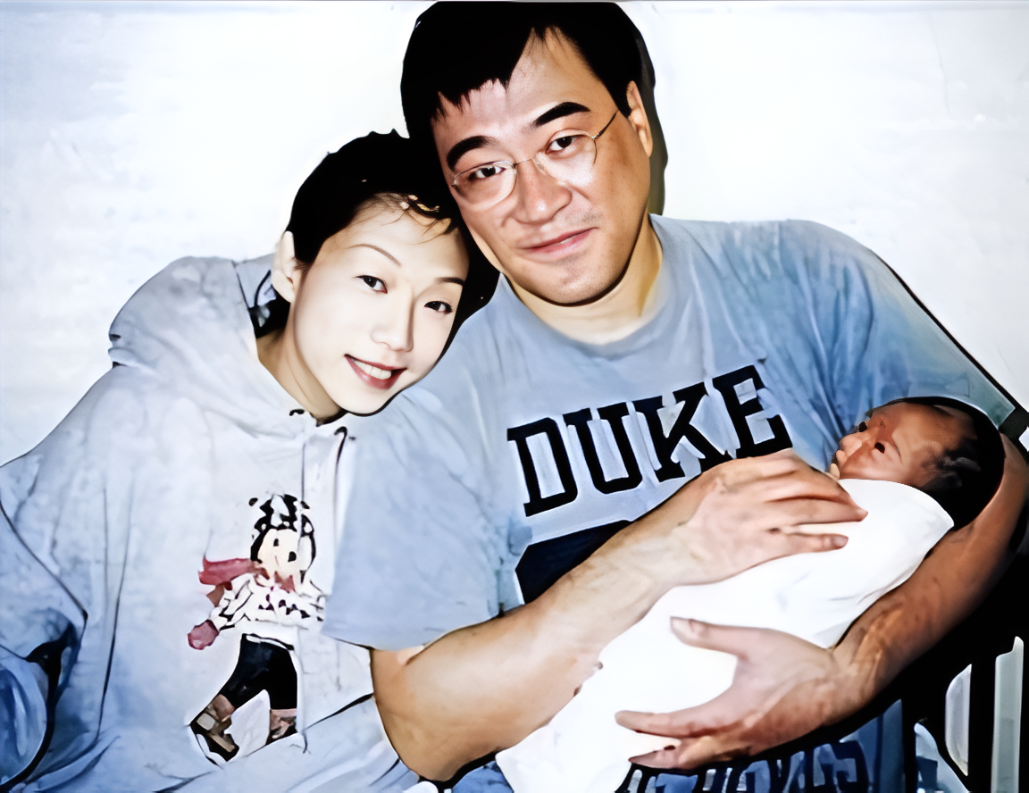 回顾林忆莲:李宗盛为她离婚,陈辉虹等她20年,今57岁却孤单一人