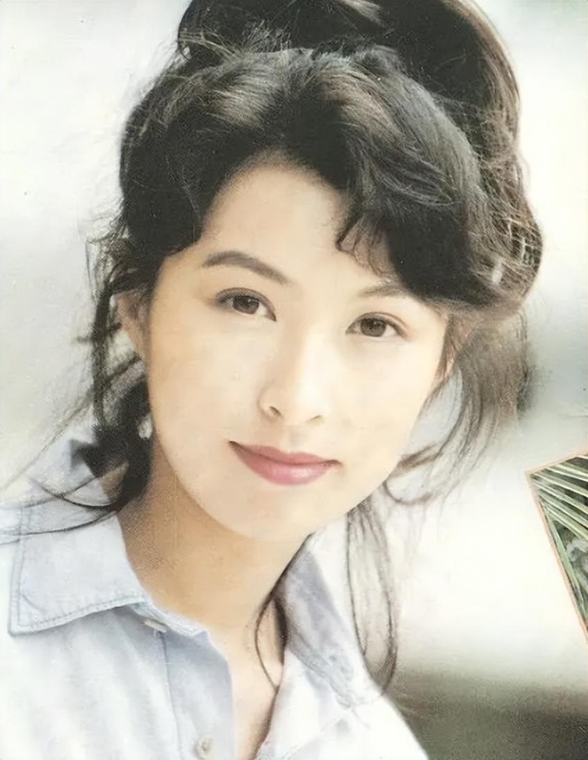 24年后再看郭蔼明,才明白她能嫁给刘青云做老婆,到底多幸运
