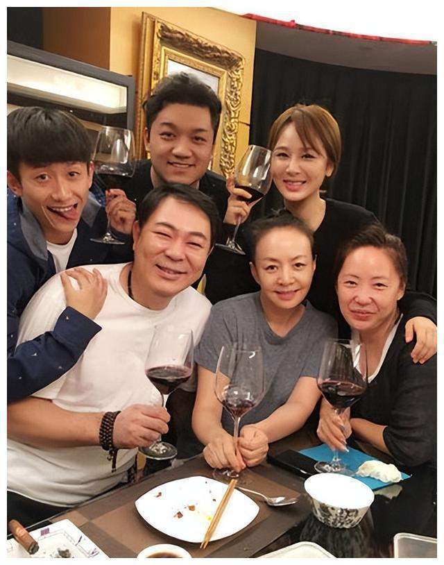 高亚麟被曝出轨家暴后续:聊天记录毁三观,杨紫张一山评论区沦陷