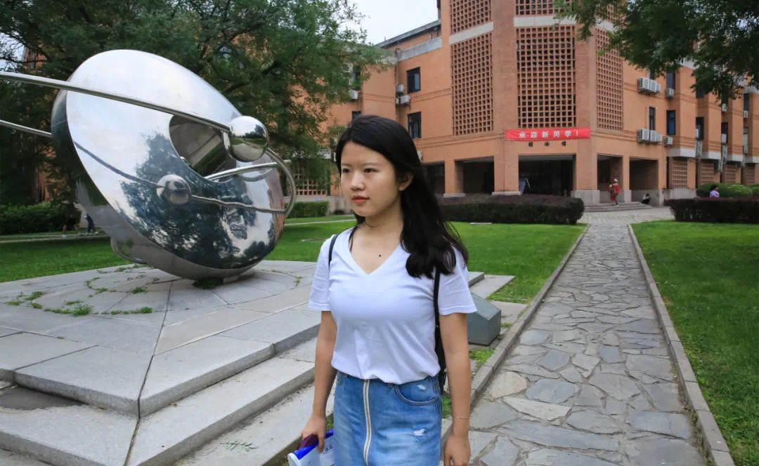 回顾:湖南美女从小耳聋,却615分考入吉林大学,26岁考上清华博士