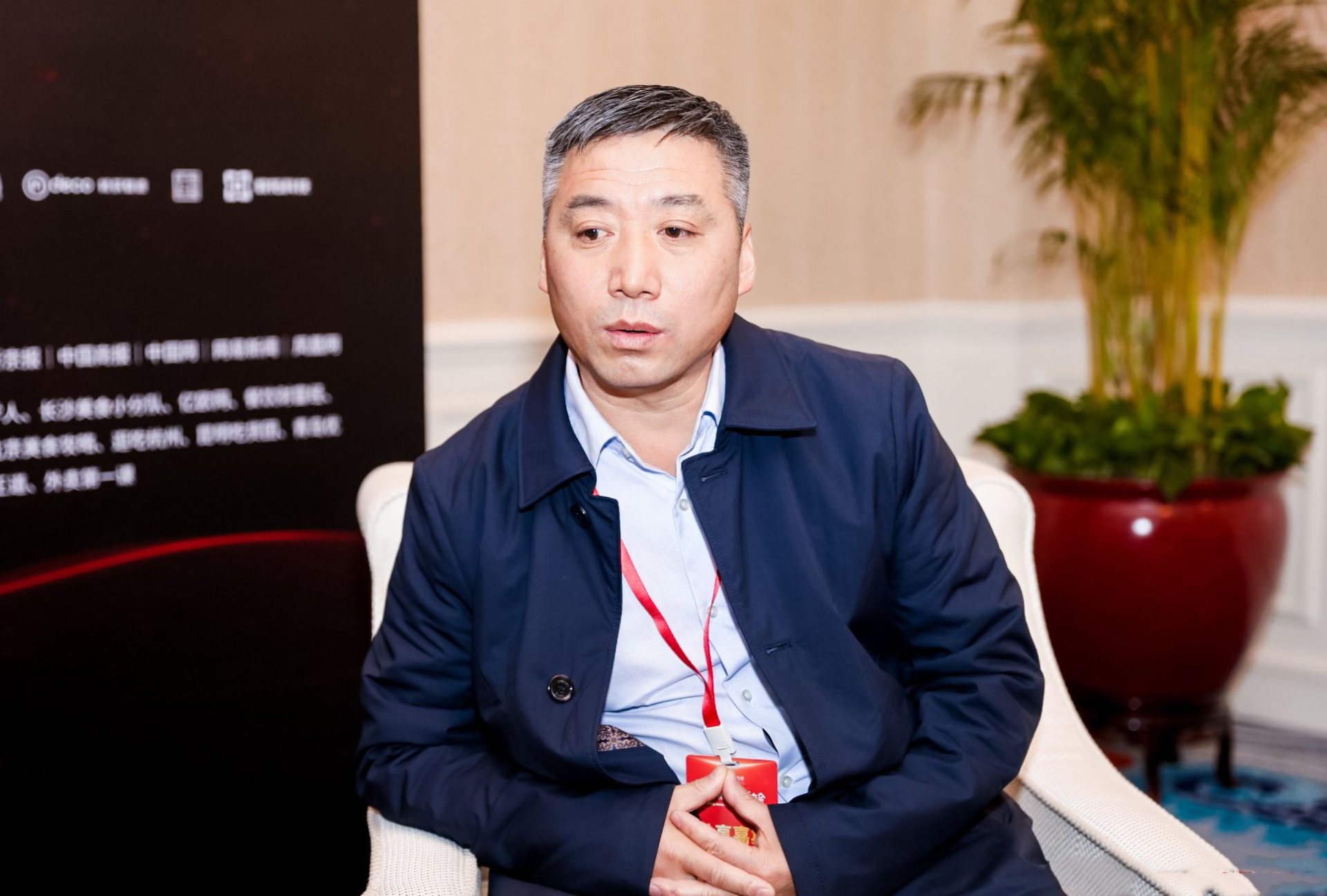 回顾:东北小伙初中辍学,卖麻辣烫年入60亿,开六千家店,凭啥?