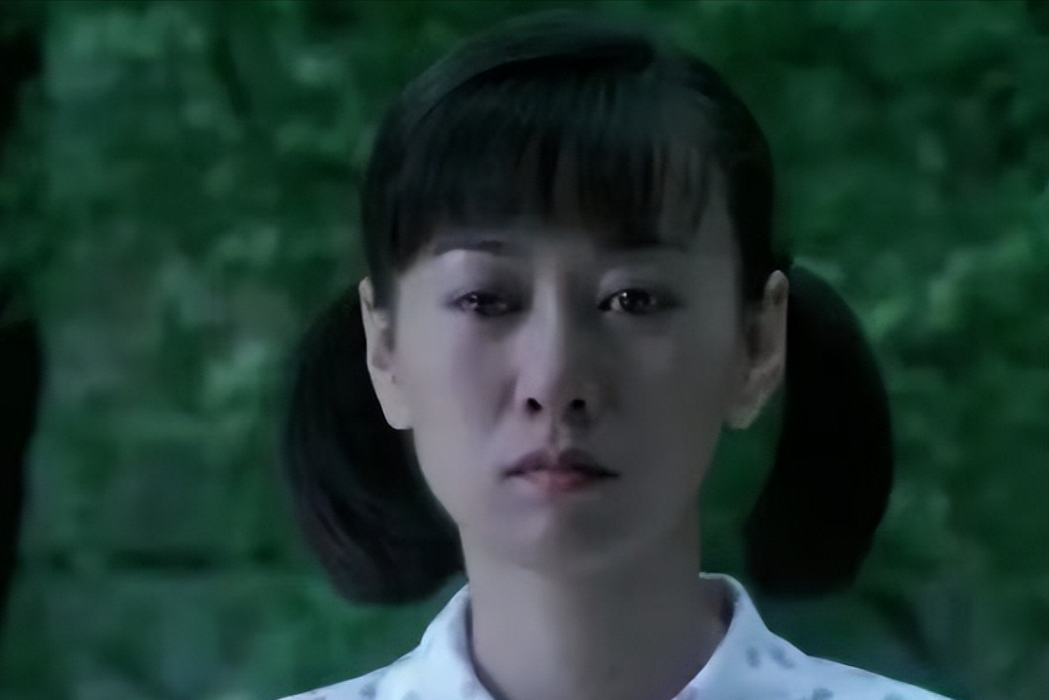 齐欢:曾是年代戏女王,却被困于军人身份,30岁恨嫁,44岁已躺平