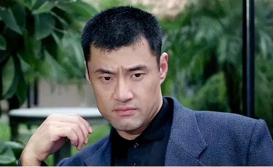 动作港片开始崛起,市场需求量大幅上升,很多内地动作演员纷纷涌入香港