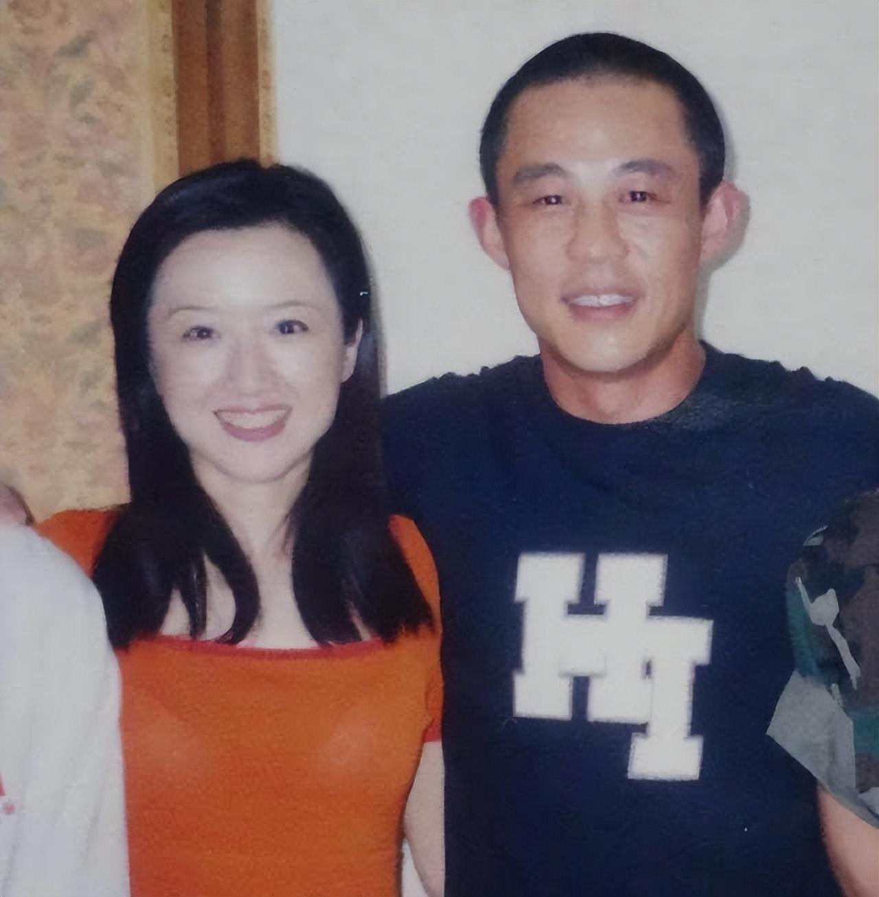 回顾潘雨辰:与侯勇离婚后,独自带娃生活,今10年过去了仍单身一人