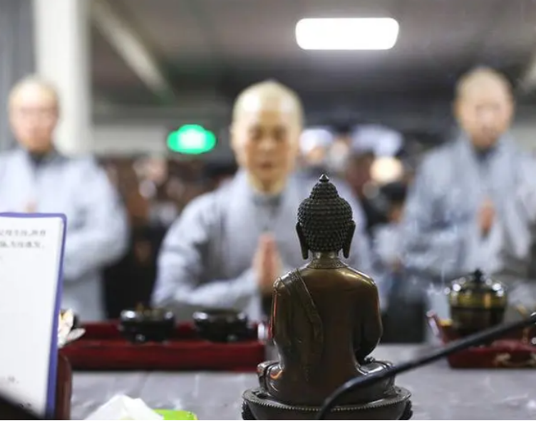回顾辽宁一清贫寺庙,庙内皆女性,日睡4小时吃一餐,拒香客捐钱