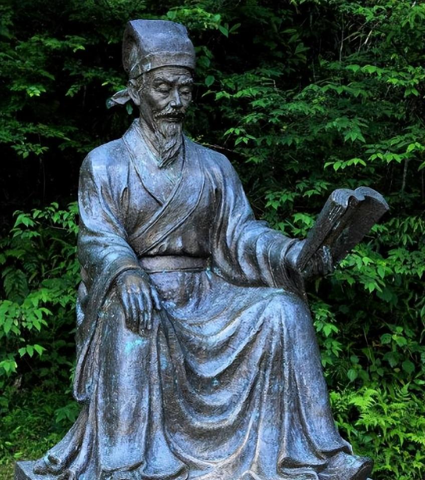 朱熹在乾道六年将原本葬于崇安五夫里西塔山的朱松迁葬到白水村鹅子峰