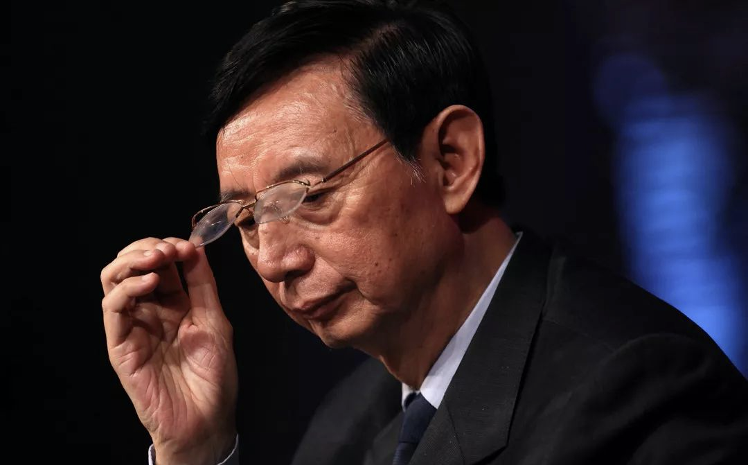 重庆穷小子坐牢18年,57岁赚3000万,72岁成在重庆首富,为啥