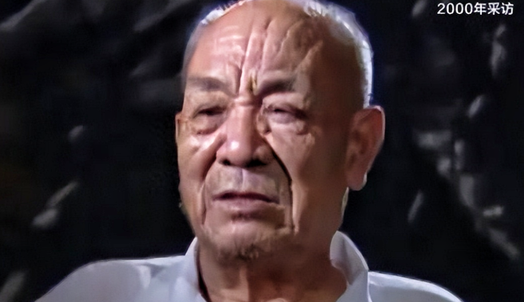 为偷偷带朝鲜女儿回国,志愿军连长将她塞进大炮里