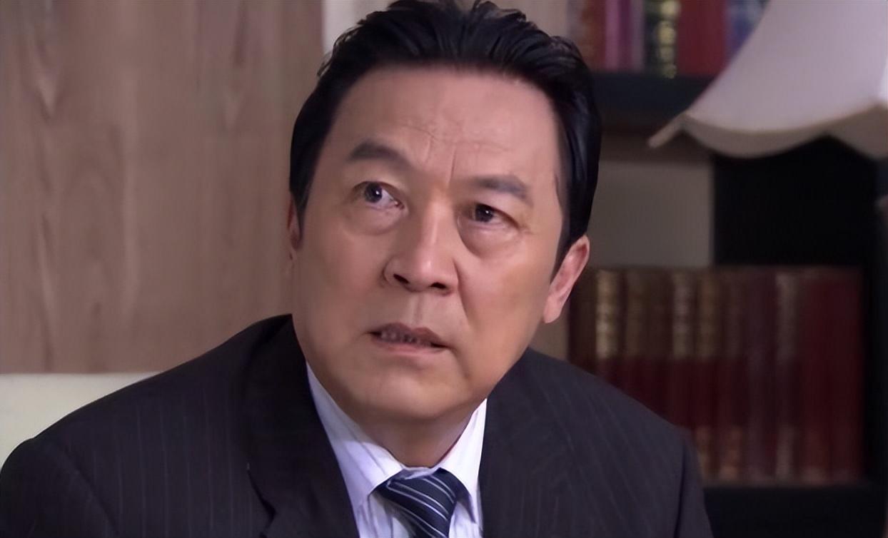 黄达亮:演技太好女儿在学校受影响,陪伴病妻42年自己却猝死片场