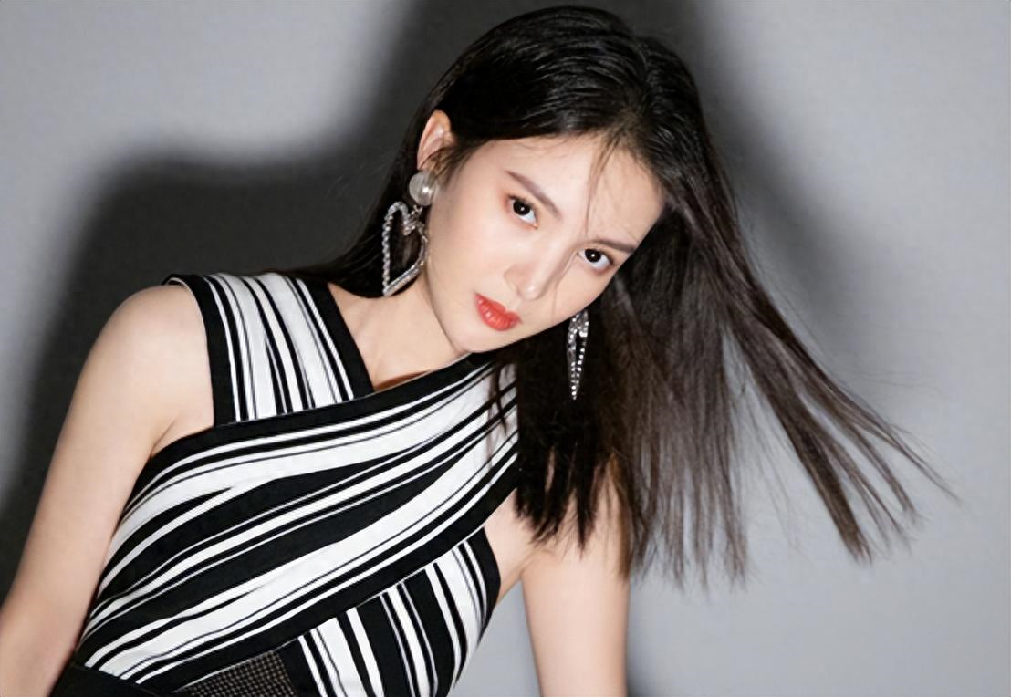 只谈恋爱不结婚,金晨回应恋情,揭秘"内娱女海王"的豪放情史