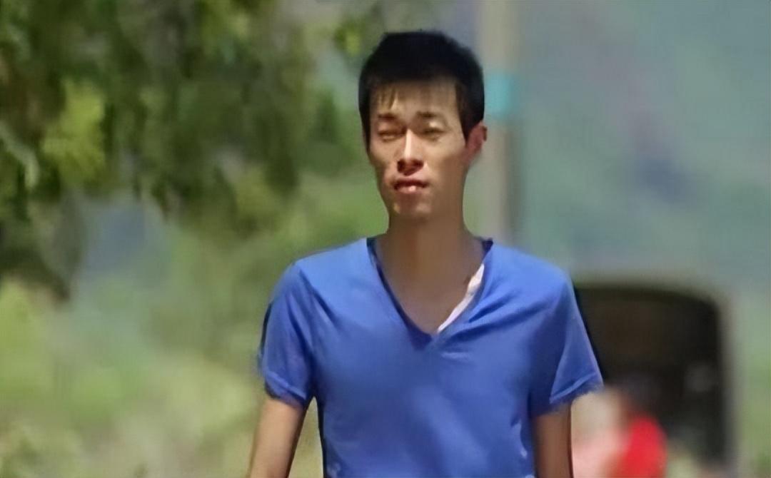 放弃百万年薪,回国当村官拿1450月薪的"耶鲁哥",如今怎样了?