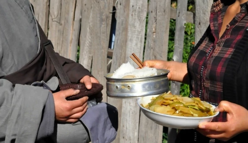 回顾辽宁一清贫寺庙,庙内皆女性,日睡4小时吃一餐,拒香客捐钱