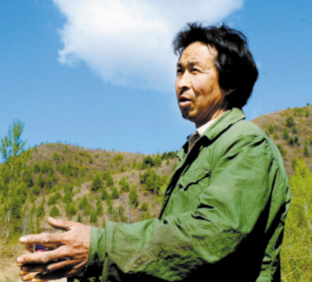 回顾:北大老师带妻子住进山里,花光350万元生儿子后,结局离奇