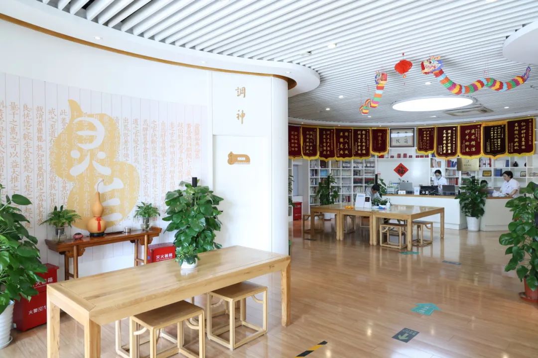 探店和平街|葫芦秘境,灵兰中医助养生