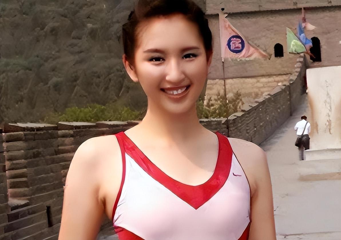 一,她如今的生活:网红健身博主