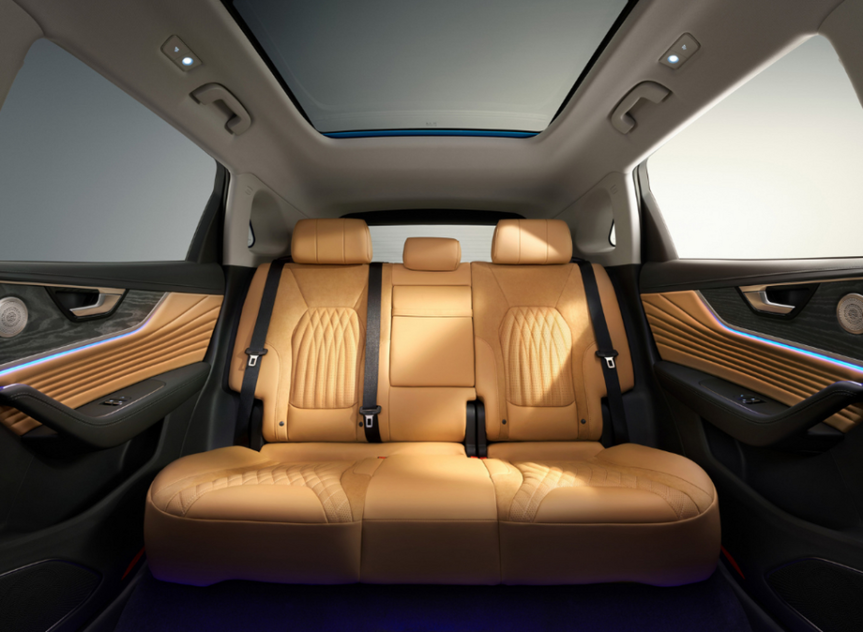 红旗hs5豪华b级suv,销量超燃破五十万!